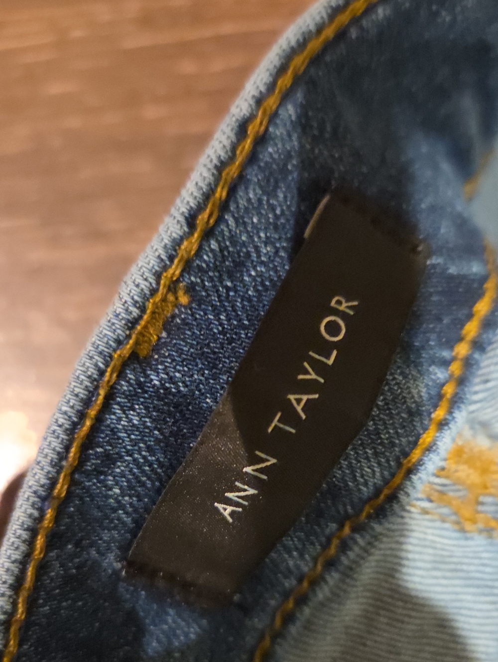 ❤️ ANN TAYLOR HIGH RISE FLARE JEANS, 10 (30) - Picture 7 of 8